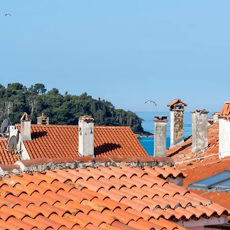 Midway Apartment Rovinj
